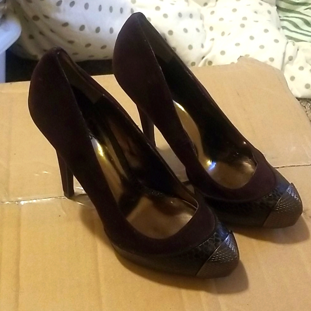 Carlos by Carlos Santana Brown Snake Pump 7
